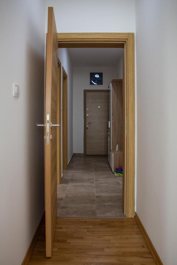 Apartman Mazic Nikšić מראה חיצוני תמונה